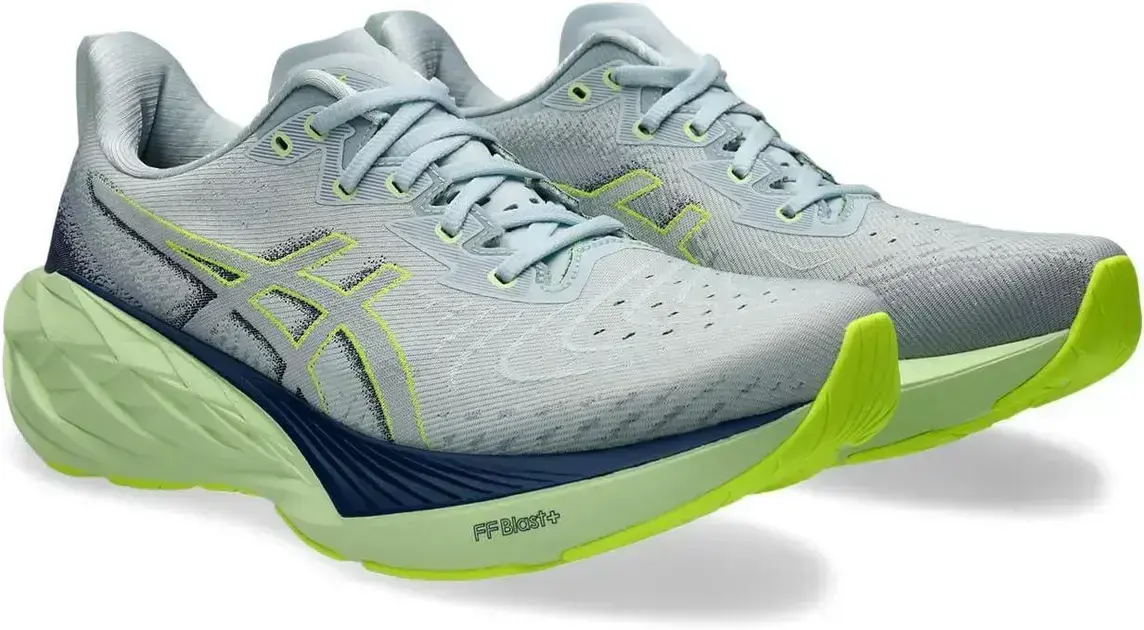 3. Tênis Novablast 4 Masculino - Asics